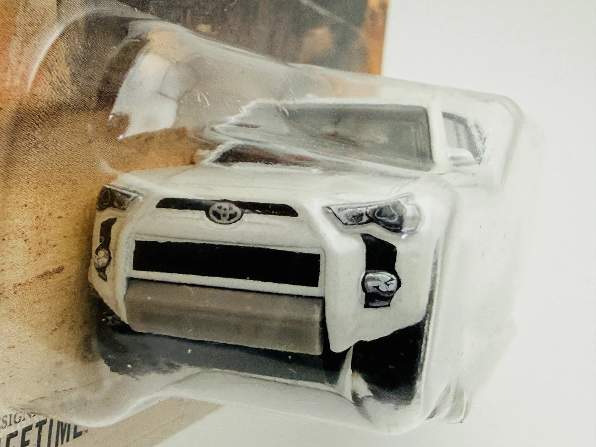 Toyota 4Runner Matchbox 2024 Mainline 1:64 Blister Biały – zdjęcie 3