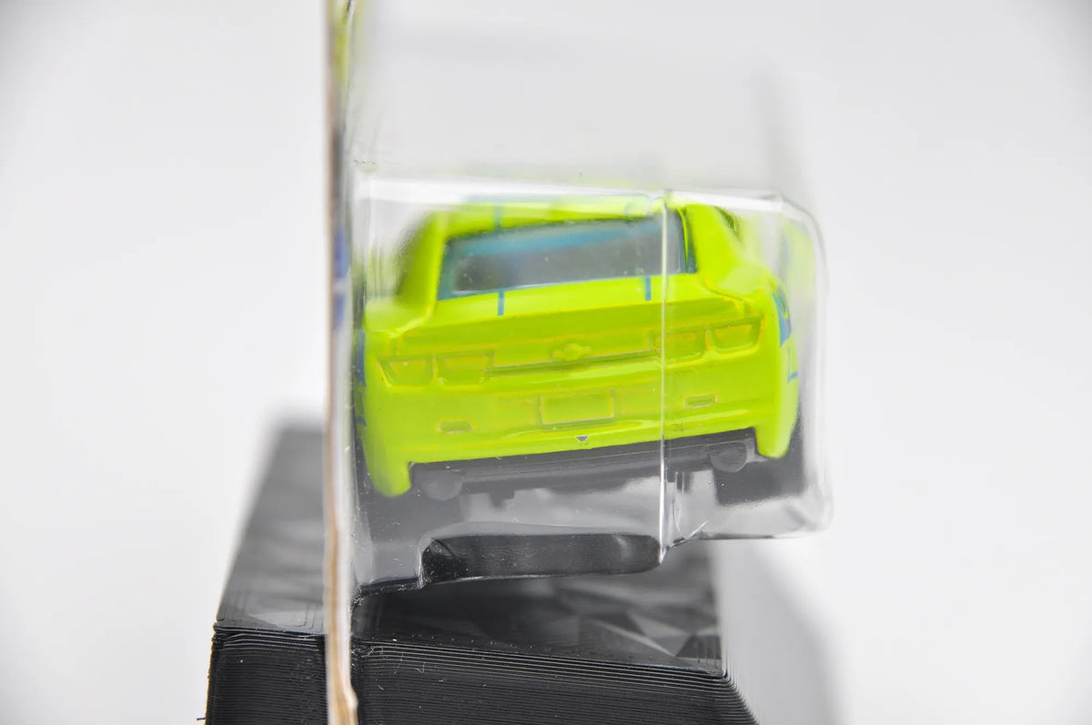CAMARO SS HW FIRST RESPONSE Hot Wheels 2024 Limonkowy 1:64 – zdjęcie 3