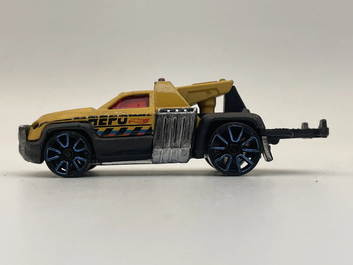 REPO DUTY, Hot Wheels 2012, Die cast GD1, Żółty, 1:64, Resoraki – zdjęcie 3