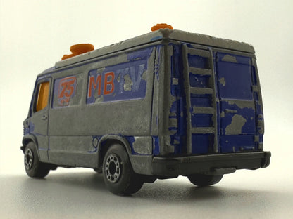 News Truck Mainline Matchbox 1989 Szary 1:64 – zdjęcie 3