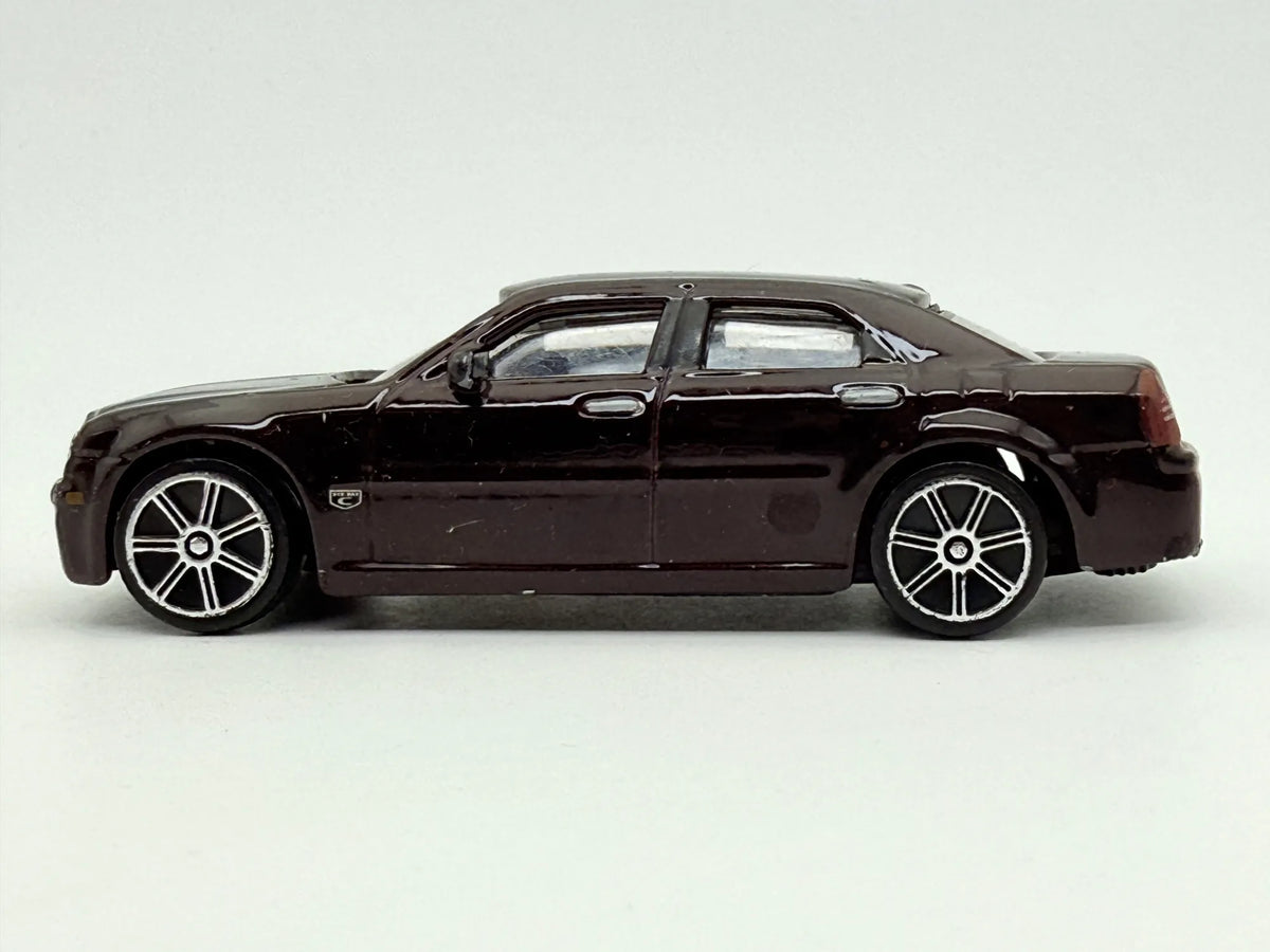 Chrysler 300C, Bburago, die cast resoraki, 1:43 – zdjęcie 3