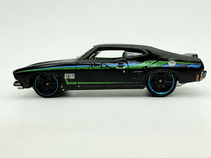 Ford Falcon Xb Hot Wheels Czarny 1:64 – zdjęcie 3