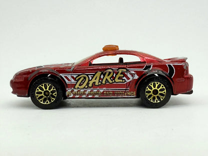 1999 Mustang Matchbox Czerwony 1:64 – zdjęcie 3