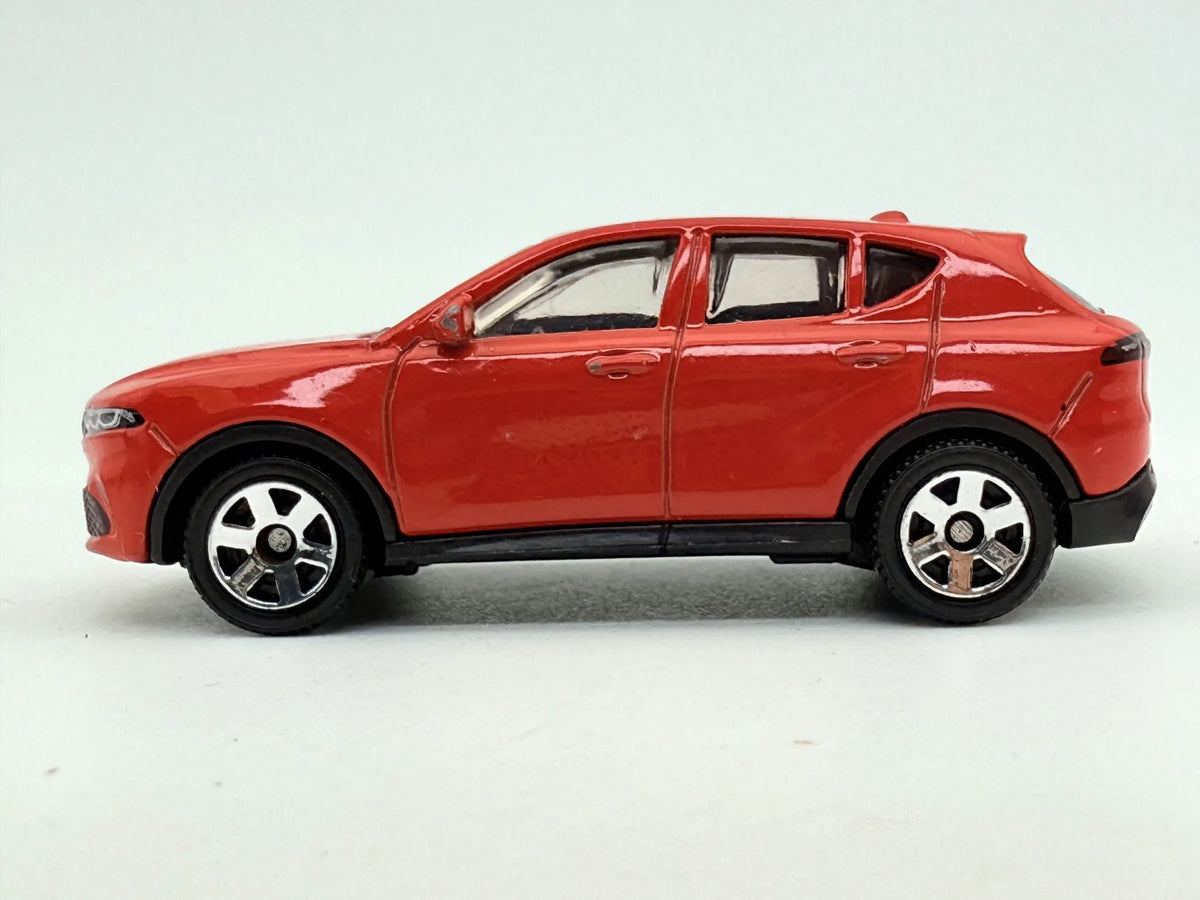 Alfa Romeo Tonale Matchbox 2023 1:64 Czerwony – zdjęcie 3