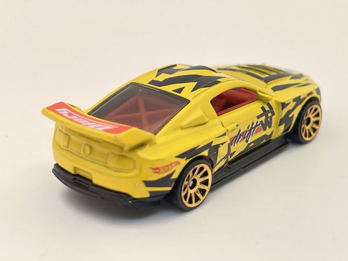 Custom '12 Ford Mustang Drift, Hot Wheels 2011, Die cast 1:64, żółty – zdjęcie 3