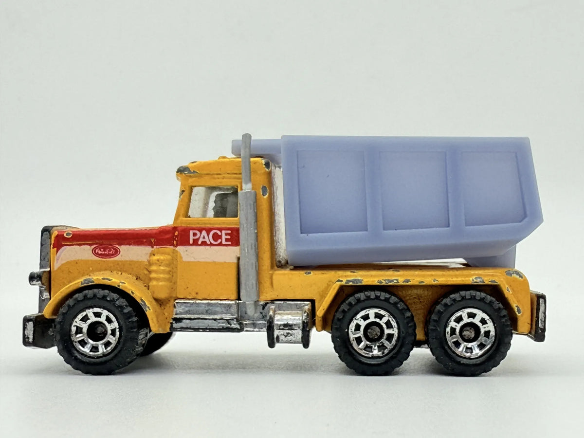 PETERBILT, Matchbox 1981, Resoraki, Die cast 08-1, Żółty, 1:80 – zdjęcie 3