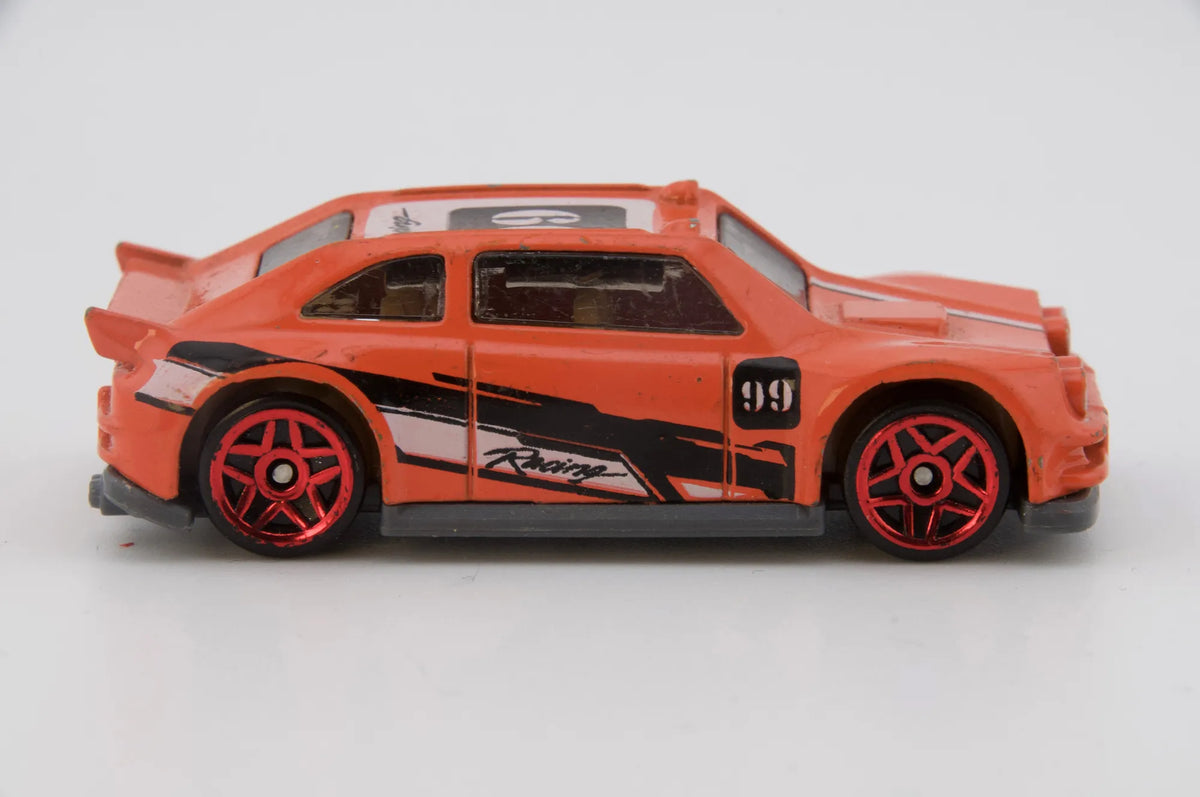 Concept Car Delta Sport Pomarańczowy 1:64 Made in Niemcy – zdjęcie 3