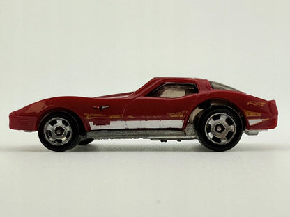 Chevrolet Corvette Mainline Hot Wheels Czerwony 1:64 – zdjęcie 3