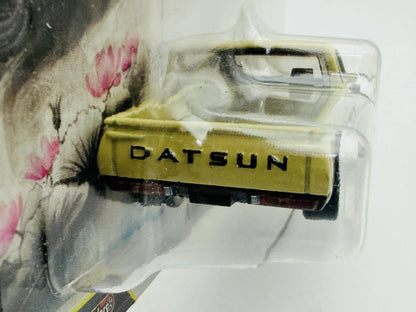 Datsun 620 Hot Wheels 2026 1:64 Pickup Blister Żółty – zdjęcie 3