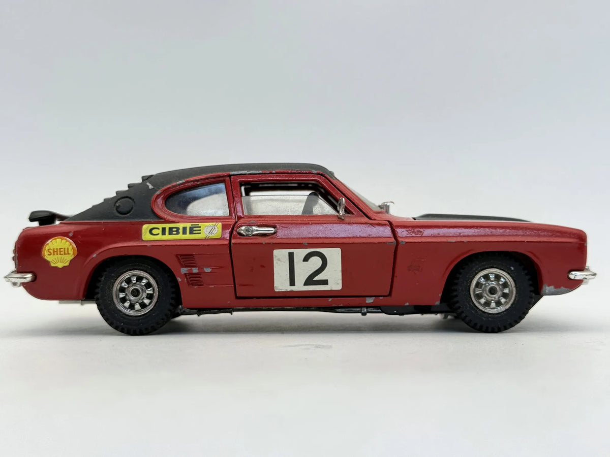 FORD CAPRI Dinky Toys '70 Czerwony 1:25 Made in England – zdjęcie 3
