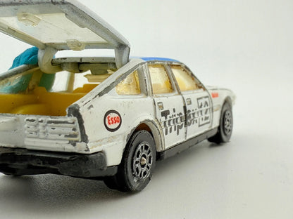 Rover 3500 Corgi Biały 1:43 Made in Gt Britain – zdjęcie 3