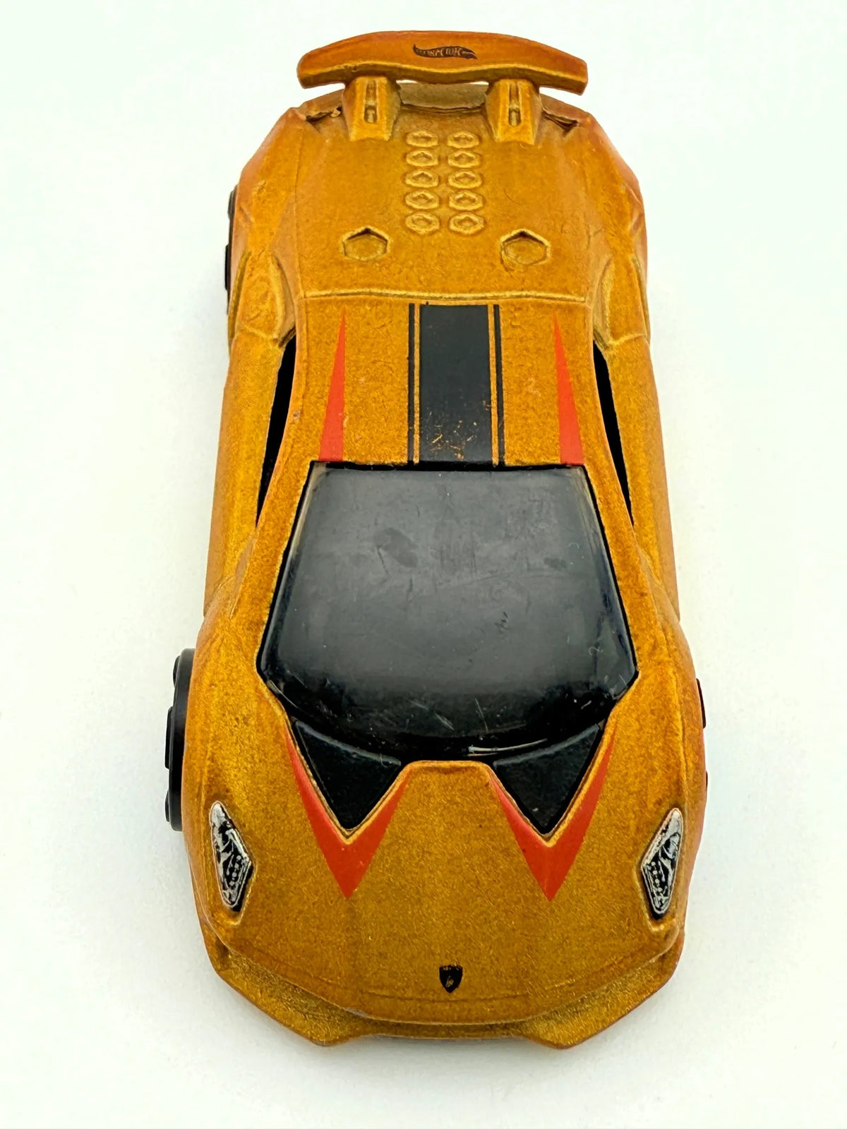 LAMBORGHINI SESTO ELEMENTO, Hot Wheels 2013, Resoraki, Die cast, Złoty 1:64 – zdjęcie 3