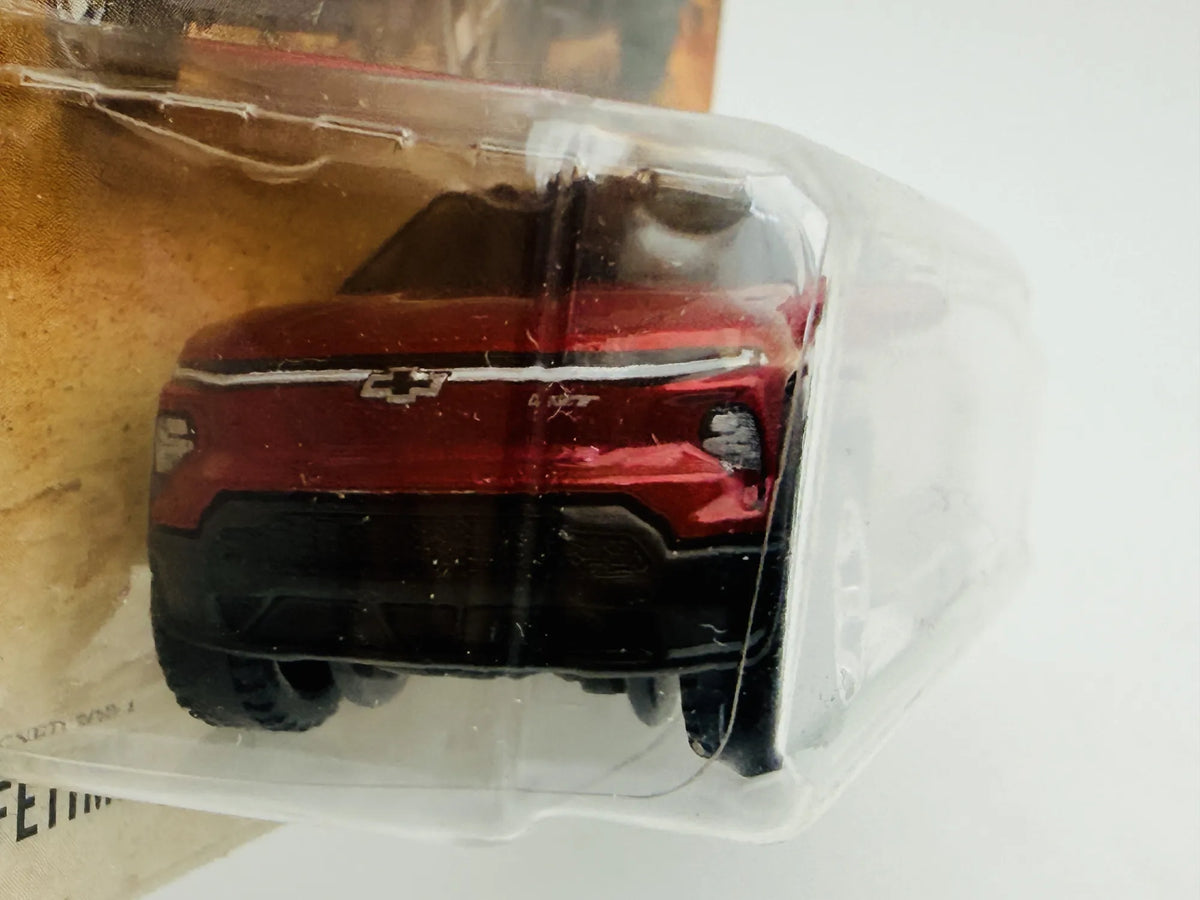Chevrolet Silverado EV Hot Wheels 2024 Superfast 1:64 Pickup Blister – zdjęcie 3