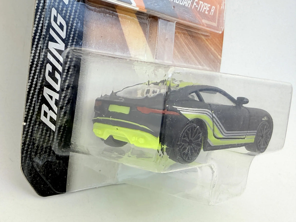 JAGUAR F-TYPE R Racing Majorette 2023 Czarny 1:64 – zdjęcie 3