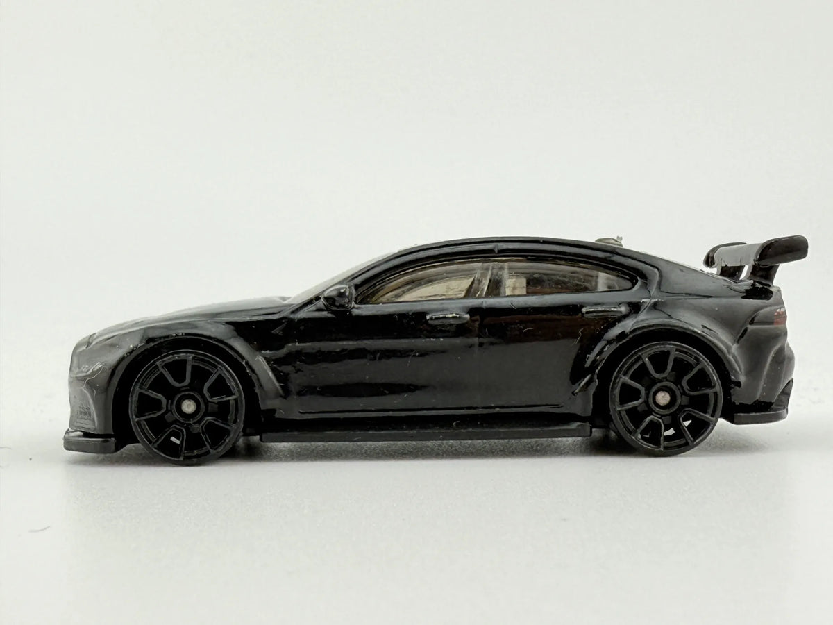 JAGUAR XE SV PROJECT 8, Hot Wheels 2018, Die cast FY840, Czarny, 1:64 – zdjęcie 3