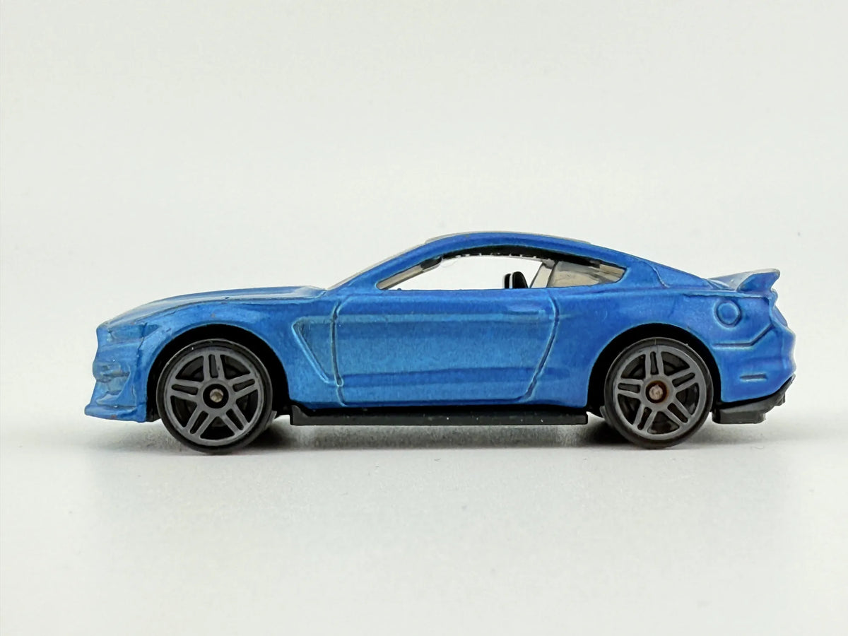 FORD SHELBY GT350R, Hot Wheels 2015, Die cast R32, Niebieska, 1:64 Resoraki – zdjęcie 3