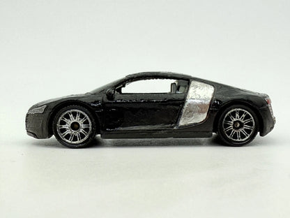 Audi R8 Matchbox Czarny 1:64 – zdjęcie 3