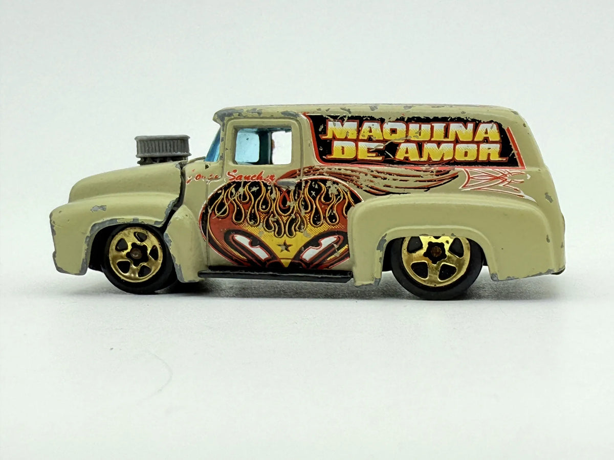 '56 Ford F-100 Máquina de Amor Hot Wheels Beżowy 1:64 – zdjęcie 3