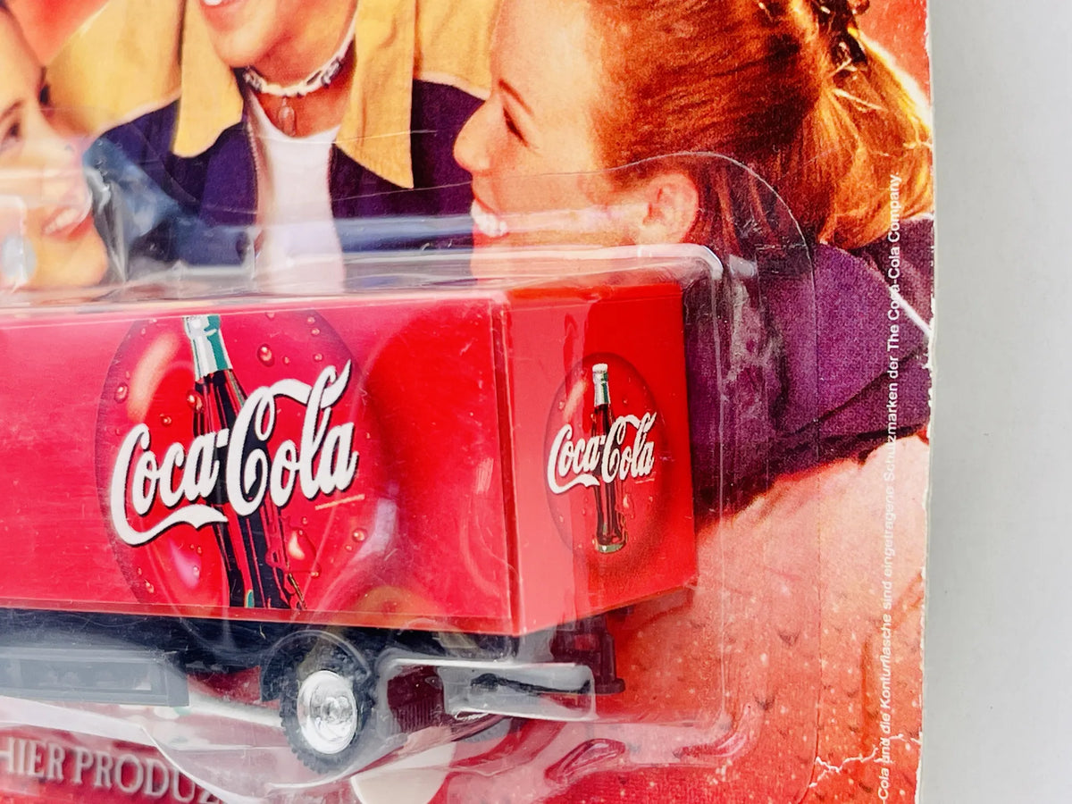 Mercedes Atego Grell Coca-Cola 1:87 Ciężarówka Promocyjna Blister Czerwony – zdjęcie 3