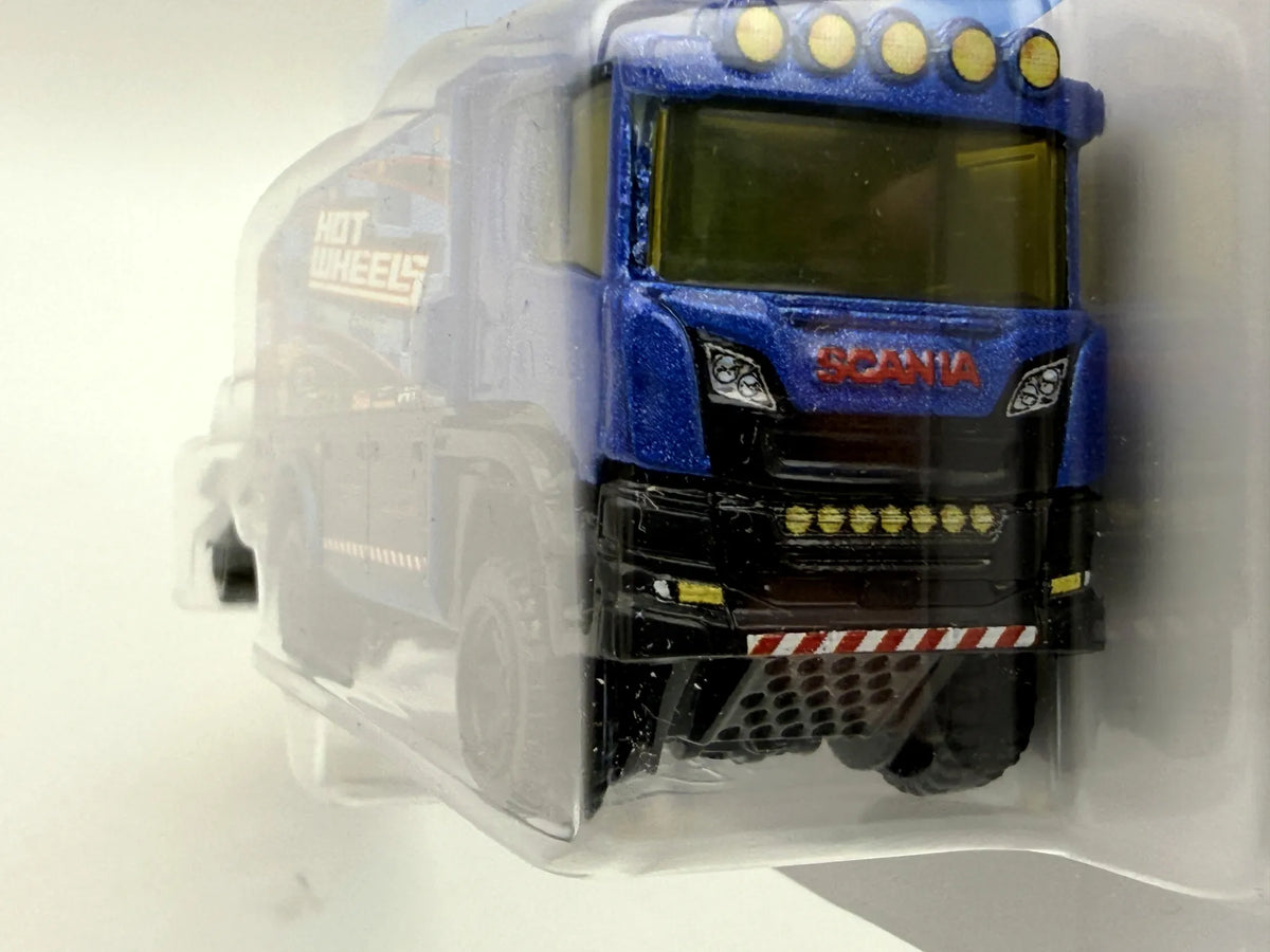 SCANIA RALLY TRUCK, Hot Wheels 2025, HYT56 JMK06, Granatowy, 1:64, Resoraki – zdjęcie 3