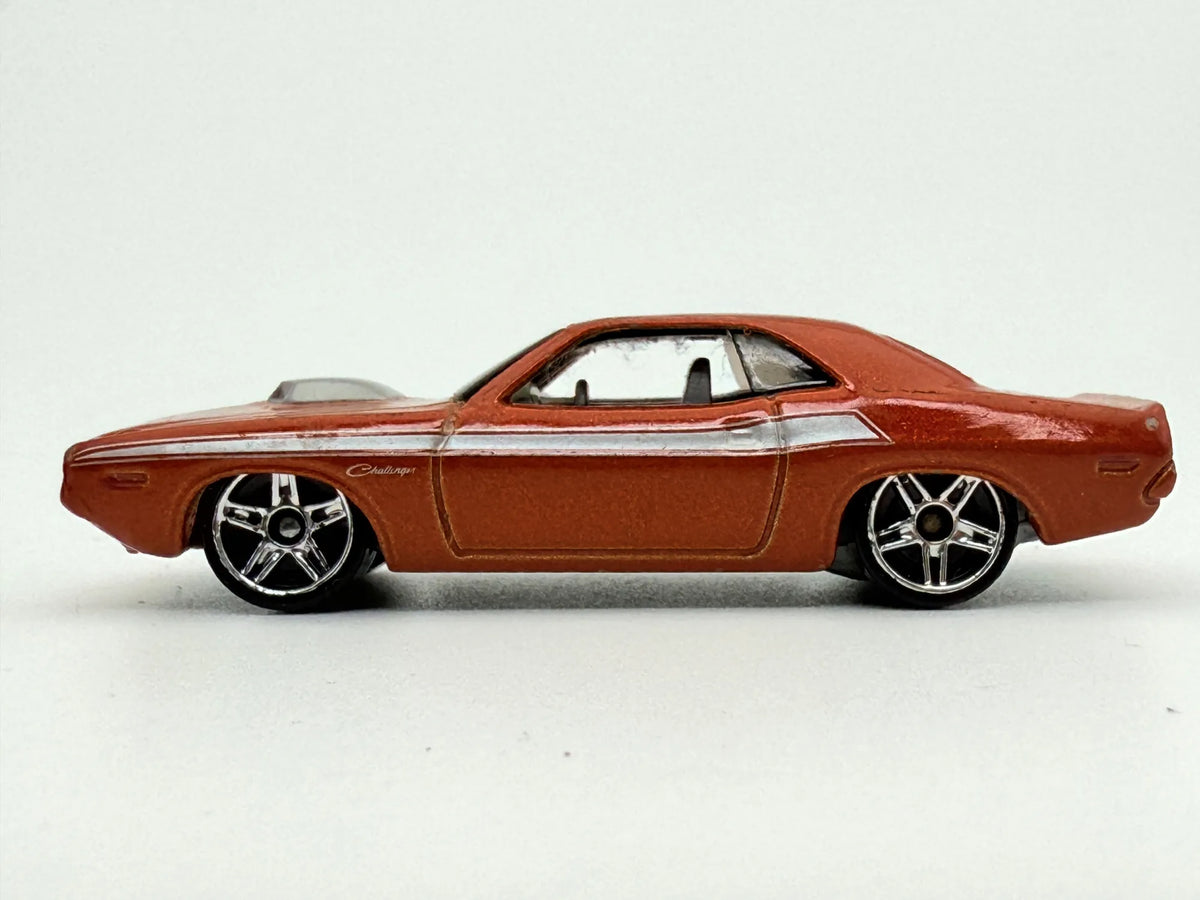 Dodge Challenger, Hot Wheels, die cast resoraki, 1:64 – zdjęcie 3