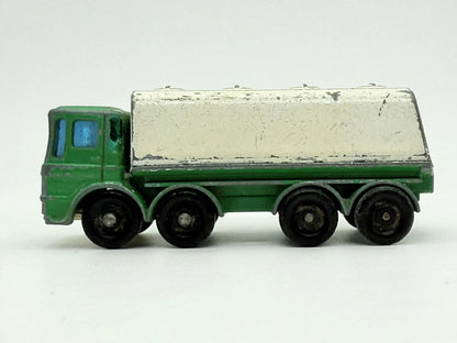 Leyland Petrol Tanker, Matchbox, made in England, die cast resoraki, 1:64 – zdjęcie 3