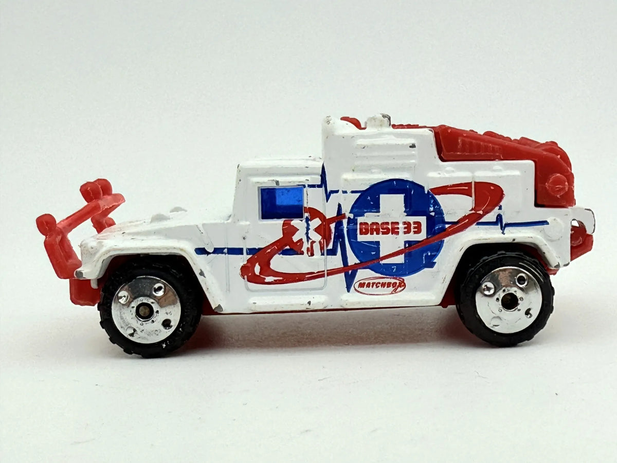 Hummer Matchbox Biało-Czerwono-Niebieska 1:72 – zdjęcie 3