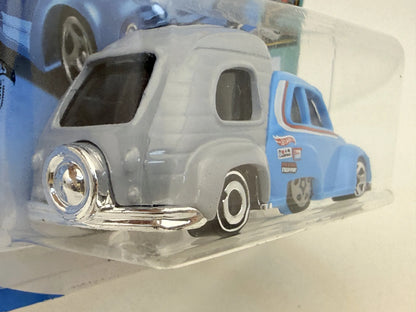 RV THERE YET Tooned Hot Wheels 2020 Niebieski 1:64 – zdjęcie 3