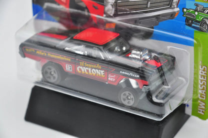 Chevrolet Nova Czarny 1:64 – zdjęcie 3