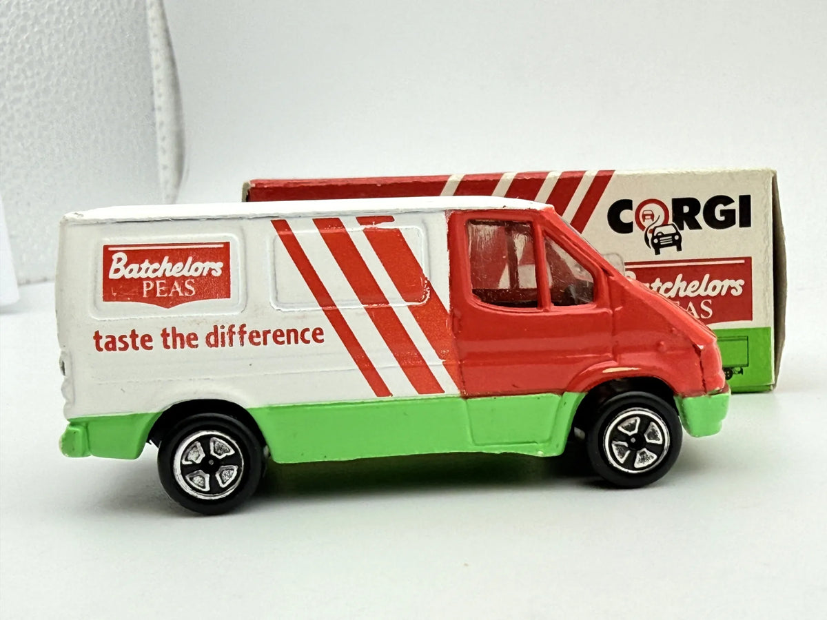 Ford Transit Batchelors Peas Corgi 1:64 – zdjęcie 3