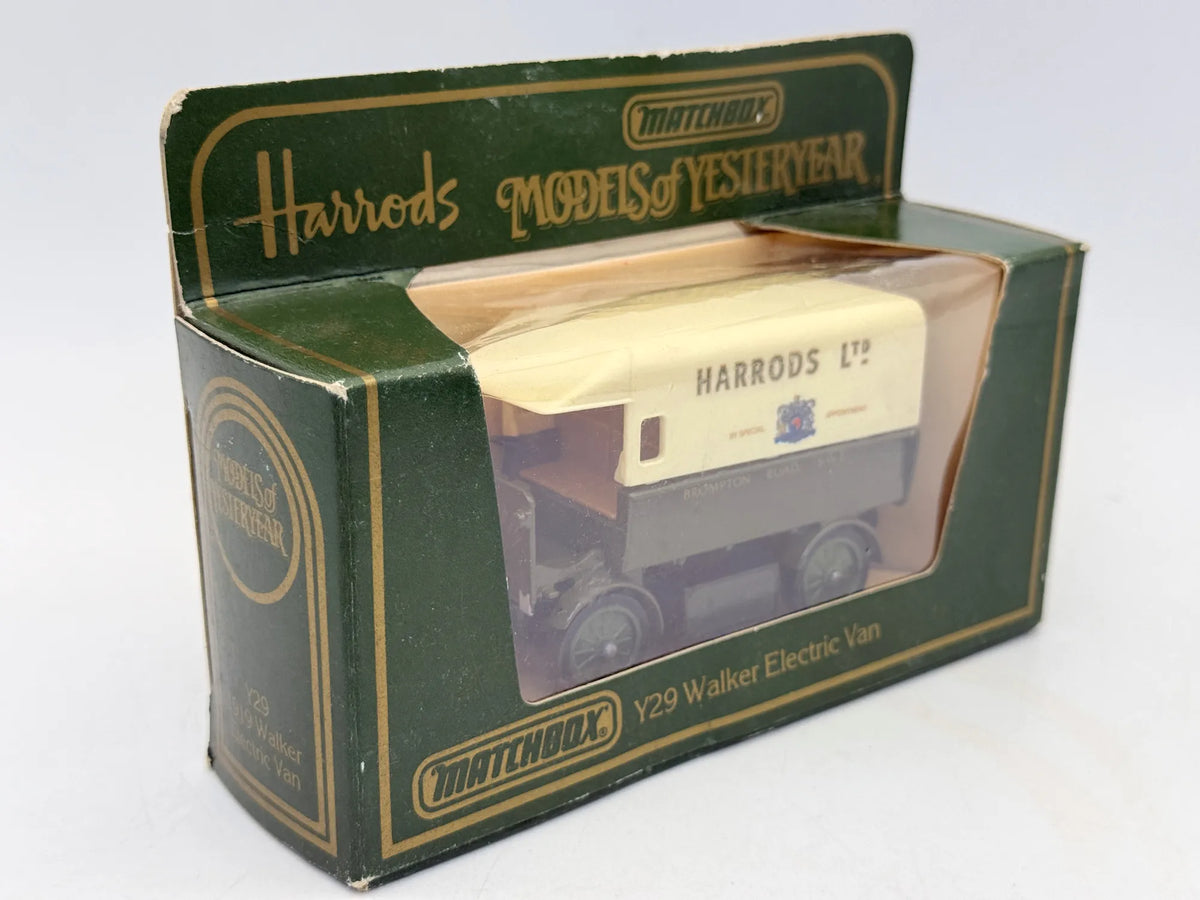 WALKER ELECTRIC VAN Matchbox 1984 Kremowy 1:43 Made in England Harrods LTD – zdjęcie 3