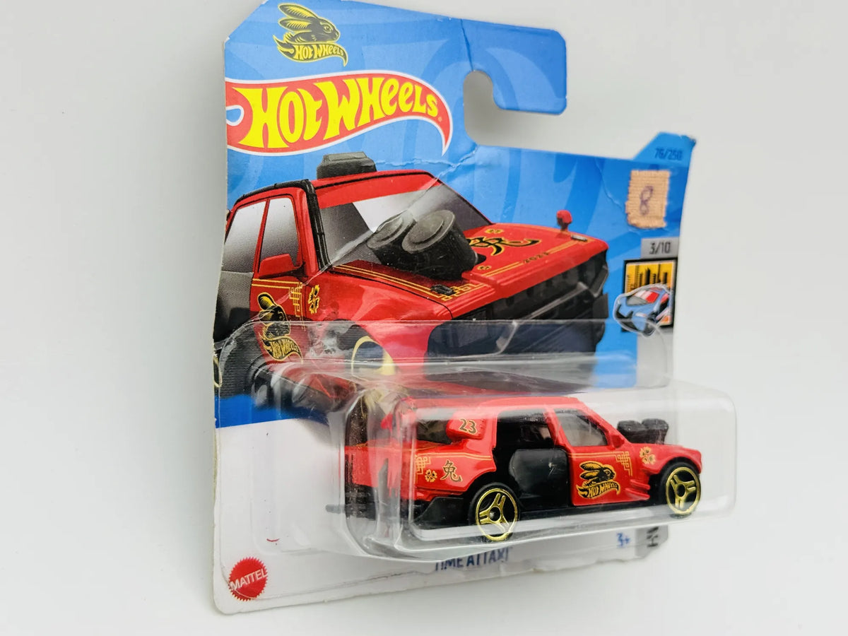 Time Attaxi Hot Wheels 2023 HW Metro 1:64 63 Blister Czerwony – zdjęcie 3