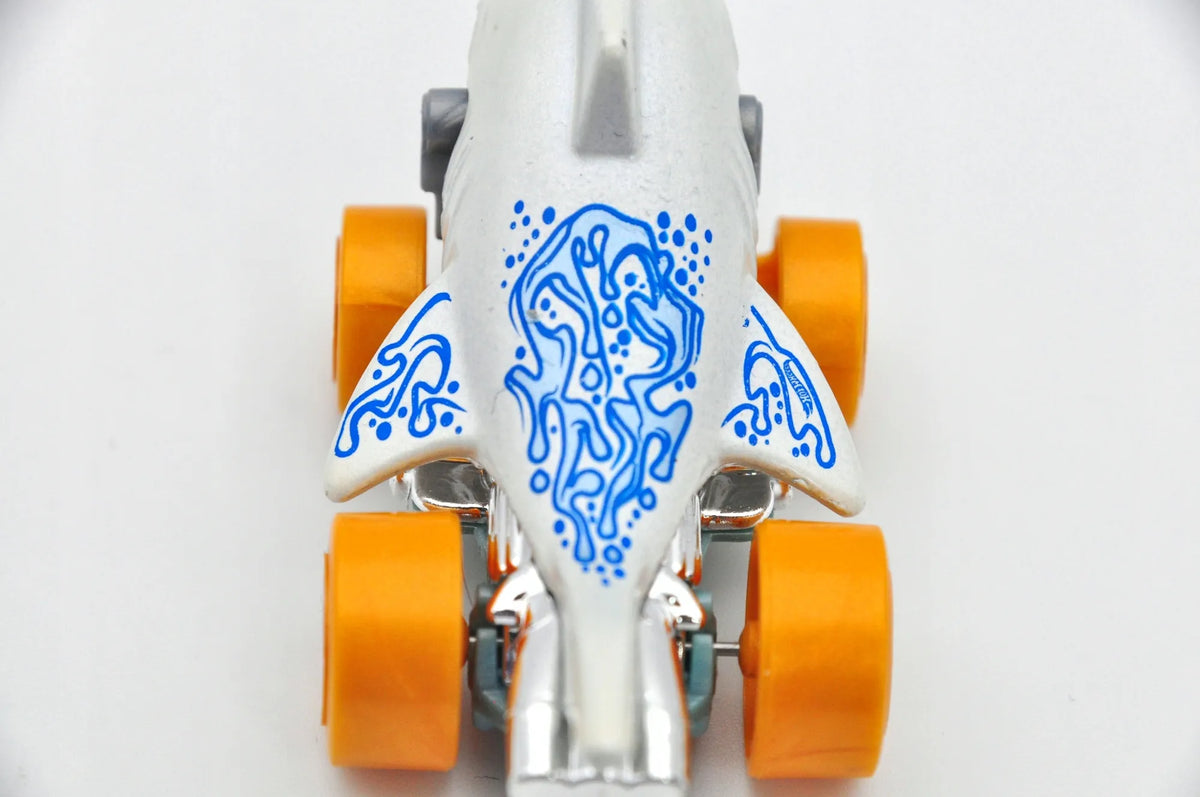 SHARKRUISER, Hot Wheels 2011, Die cast DHP30, Biały, 1:64, Resoraki – zdjęcie 3