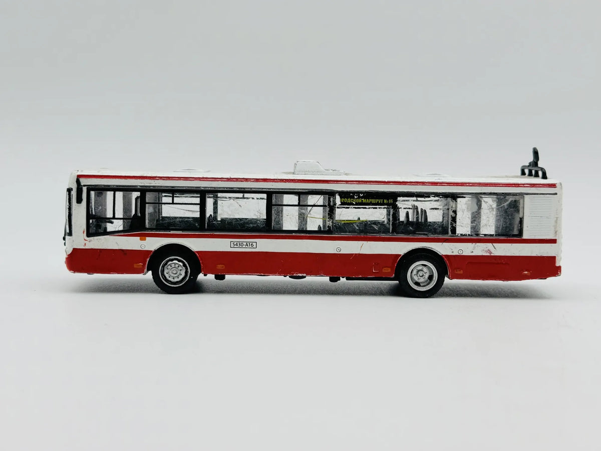 Solaris Trollino 12 1:64 Trolejbus Luzak Biały – zdjęcie 3