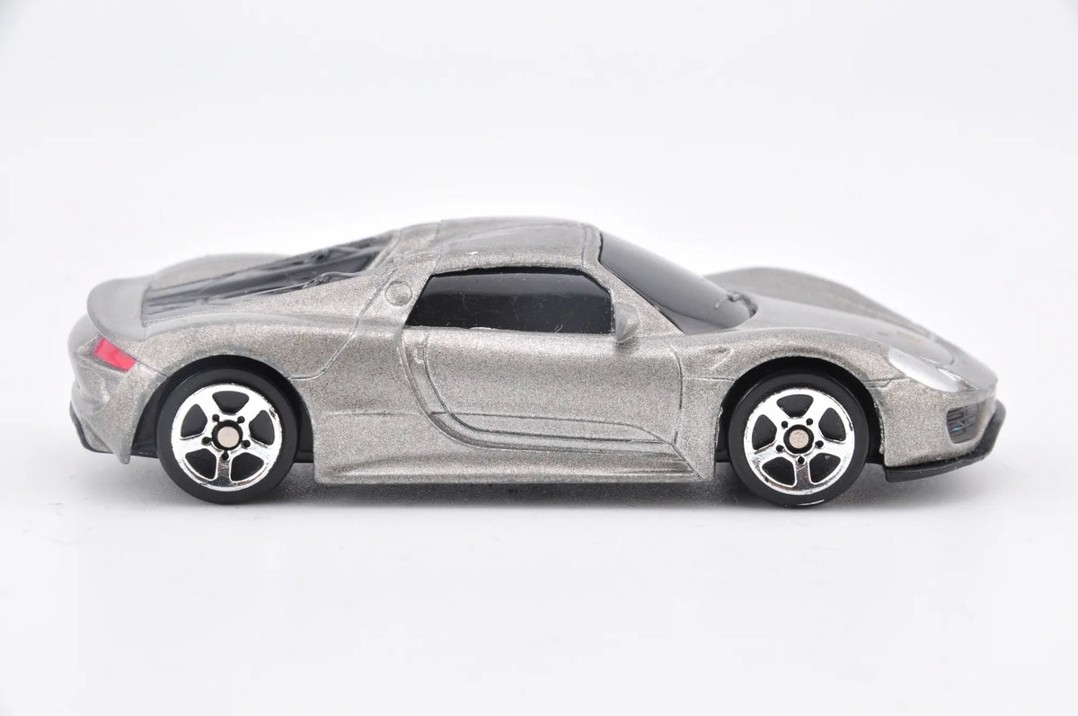 Porsche 918 Spyder, die cast resoraki, 1:64 – zdjęcie 3