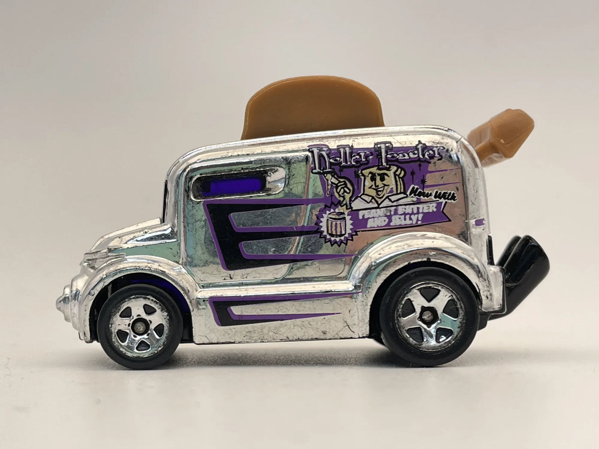 Roller Toaster, Hot Wheels 2016, Resoraki, Die cast, Srebrny chrom, 1:64 – zdjęcie 3
