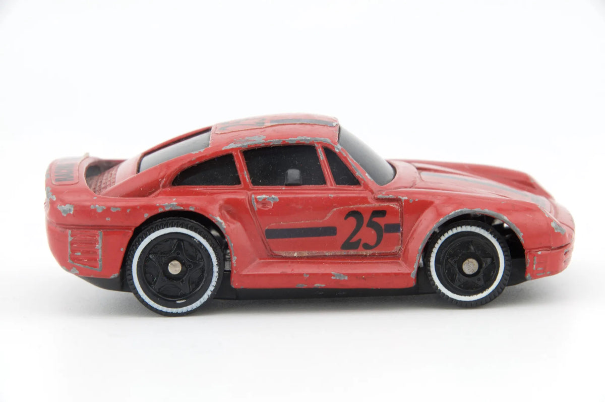 Jak Porsche 959 Czerwony 1:64 – zdjęcie 3