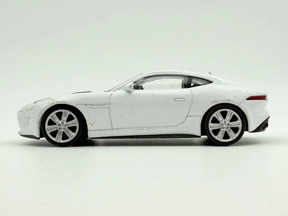 Jaguar F-Type Coupe Welly Biały 1:60 – zdjęcie 3