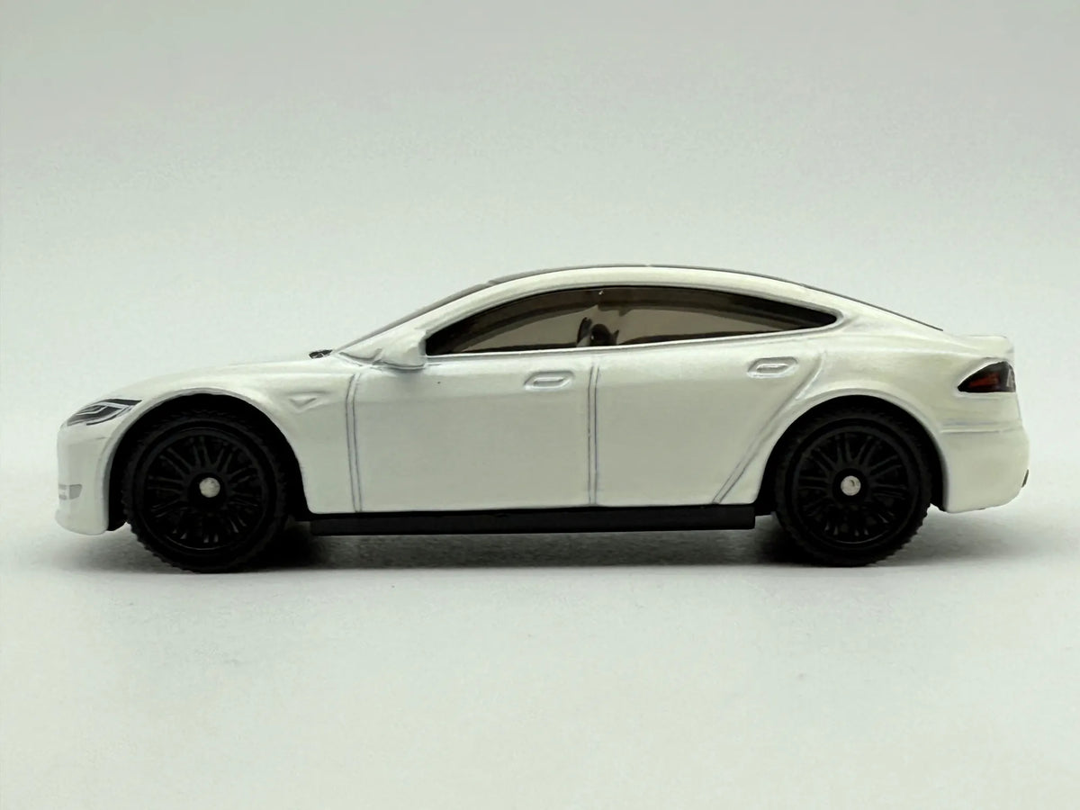 Tesla Model S Matchbox 2022 Biały 1:64 Sedan – zdjęcie 3