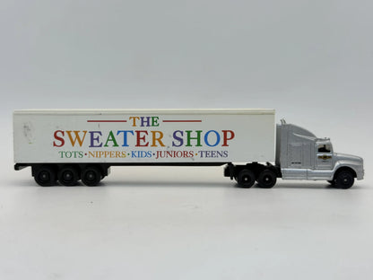 Ciężarówka MACK CH 600 Convoy Lledo 1970 1:100 Made in England Sweater Shop – zdjęcie 3