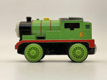 PIOTRUŚ (PERCY) Tomek (Thomas) i Przyjaciele Learning Curve, Zielony, 1:64 – zdjęcie 3