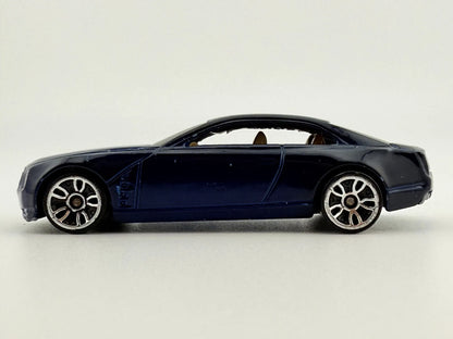 Cadillac Elmiraj Hot Wheels 2014 Granatowy 1:64 – zdjęcie 3