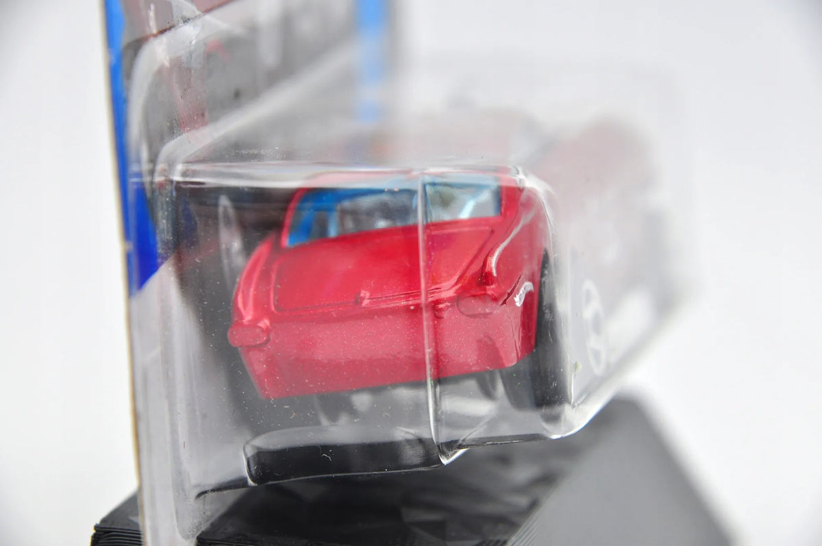 VOLVO P1800 GASSER Hot Wheels 2023 Czerwony 1:64 – zdjęcie 3