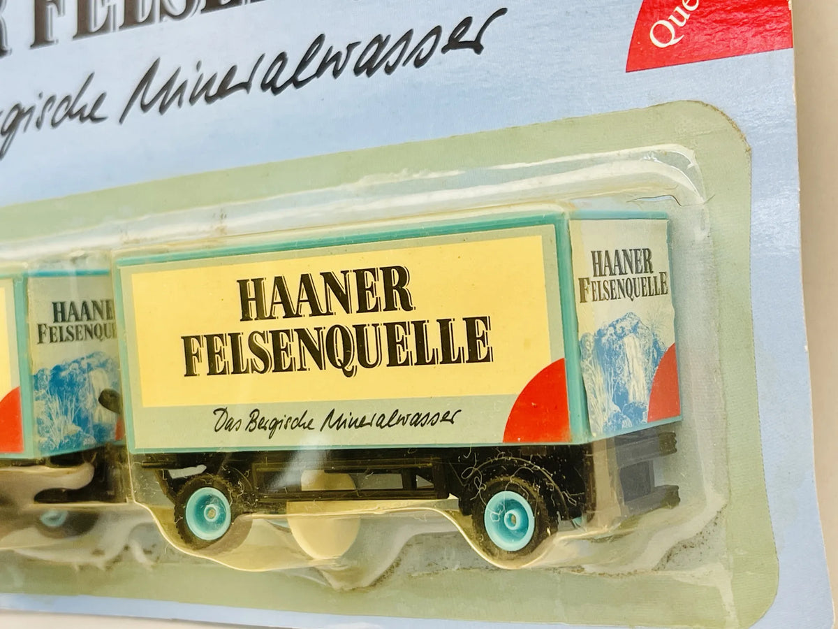 Mercedes-Benz Actros Grell 1:87 HAANER FELSENQUELLE Blister Turkusowy – zdjęcie 3