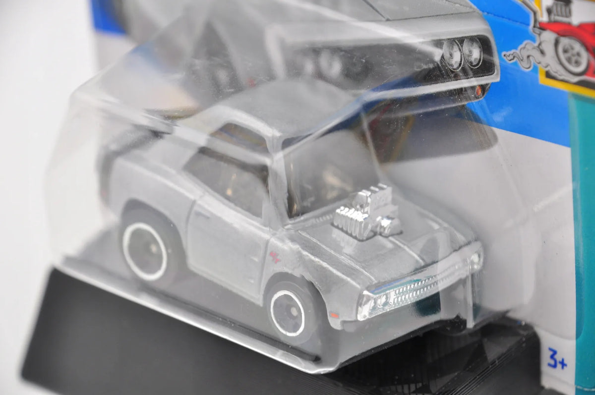 Dodge Dart 1968 Hot Wheels Szary 1:64 – zdjęcie 3