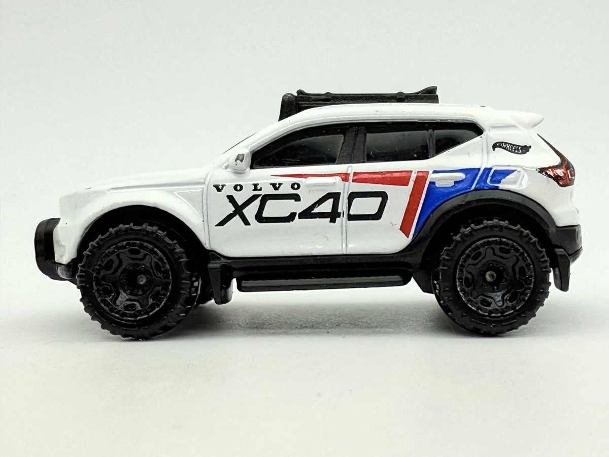 VOLVO Xc40 Hot Wheels 2022 Biały 1:59 Suv – zdjęcie 3