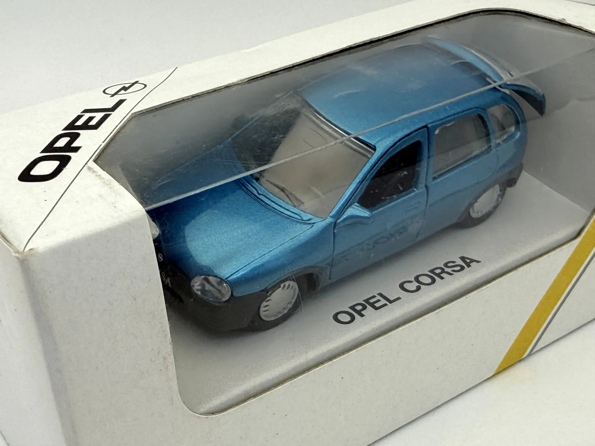 OPEL CORSA GM Niebieski 1:43 Made in Bulgaria – zdjęcie 3