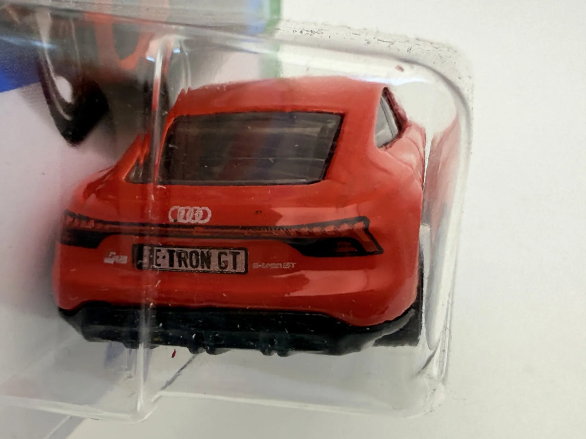 AUDI RS E-TRON GT HW Green Speed Hot Wheels 2022 Czerwony 1:64 – zdjęcie 3