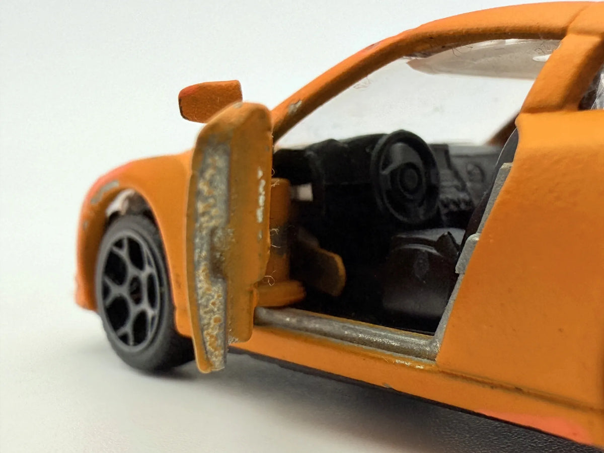 Nissan Gtr Majorette Pomarańczowa 1:61 – zdjęcie 3