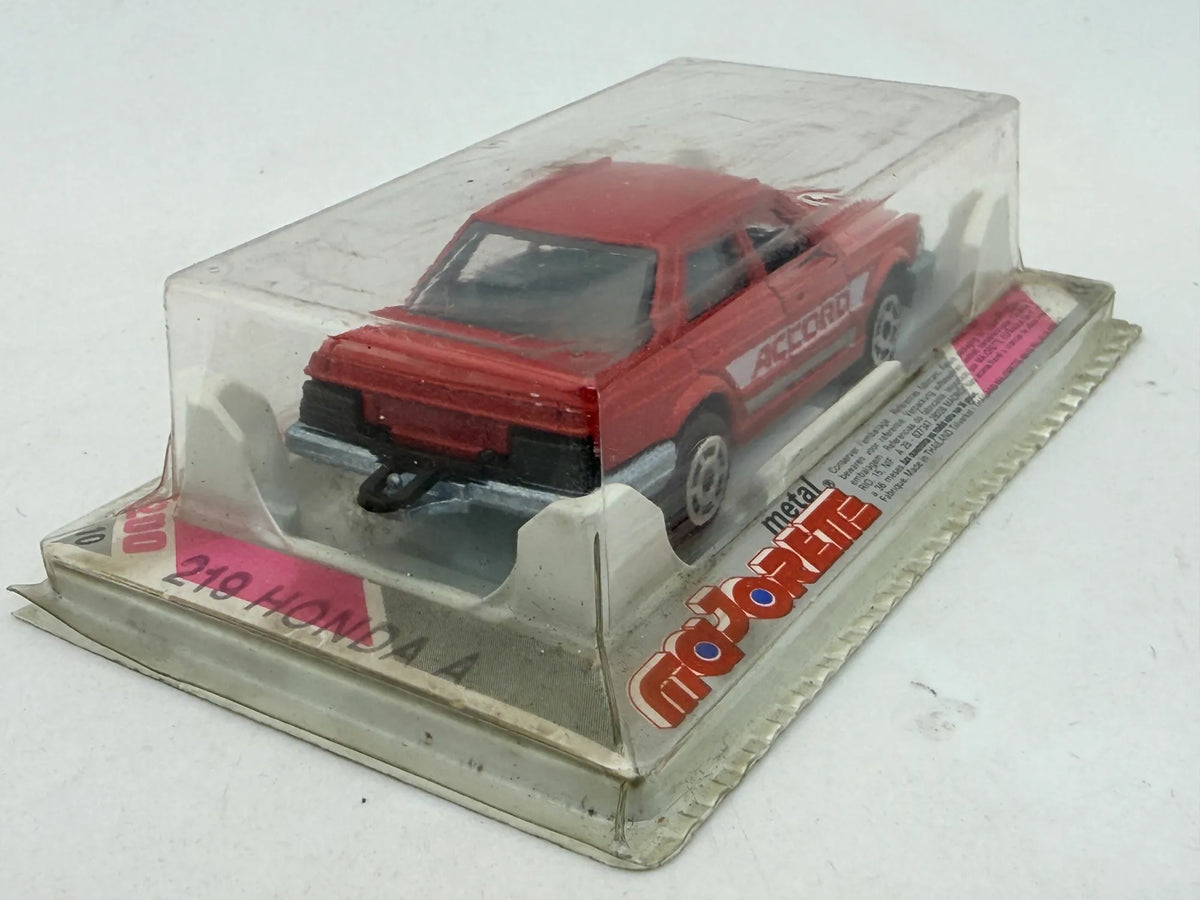 HONDA ACCORD Majorette '90 Czerwony 1:64 – zdjęcie 3